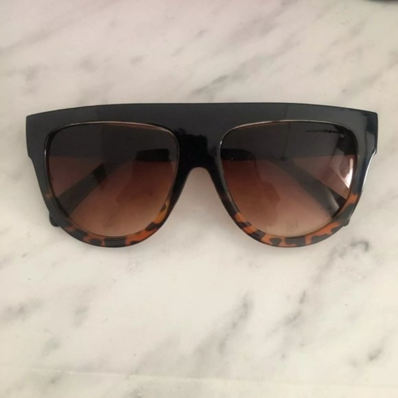 💎✨ Flat Top Oversized Sunglasses - Picture 10 of 13